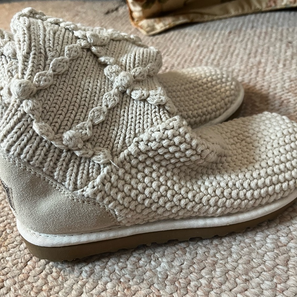 Cozy Knit Ankle Boots never worn
